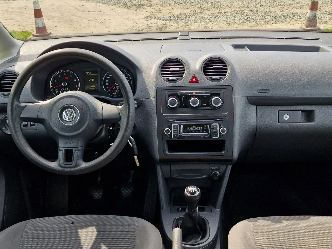 Volkswagen Caddy - Zdjęcie 25