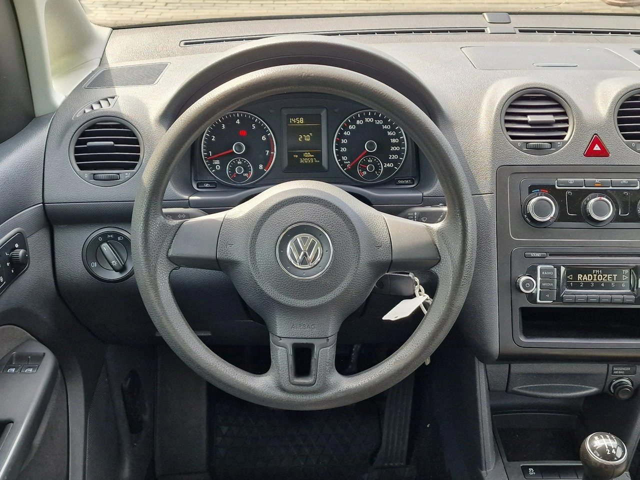 Volkswagen Caddy - Zdjęcie 26
