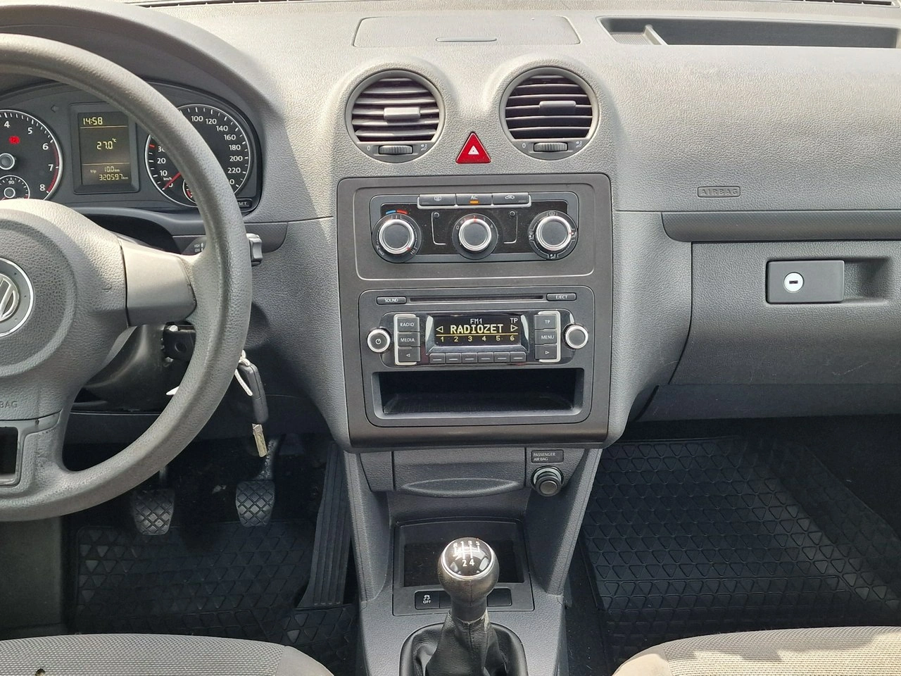 Volkswagen Caddy - Zdjęcie 28