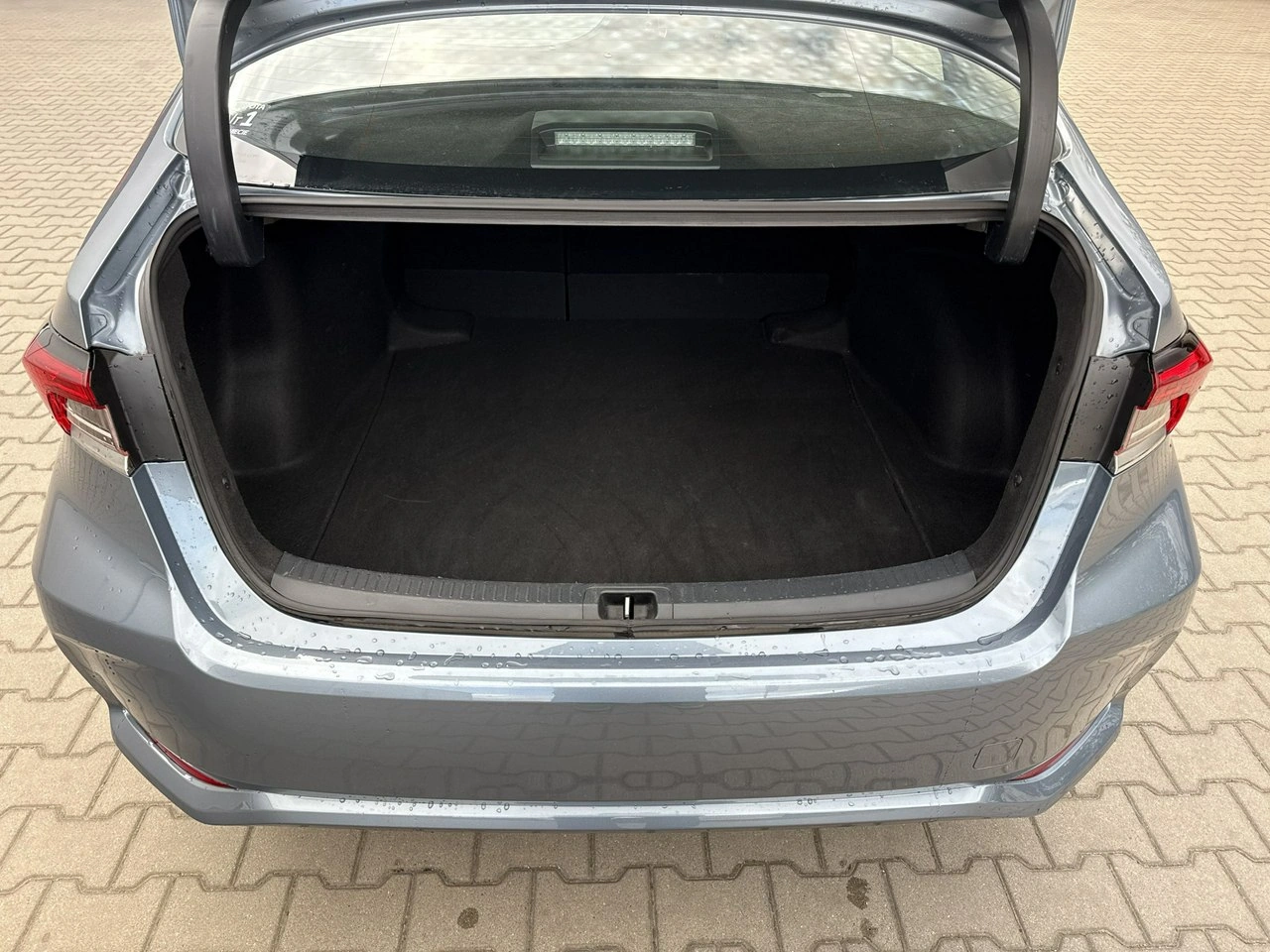 Toyota Corolla - Zdjęcie 15
