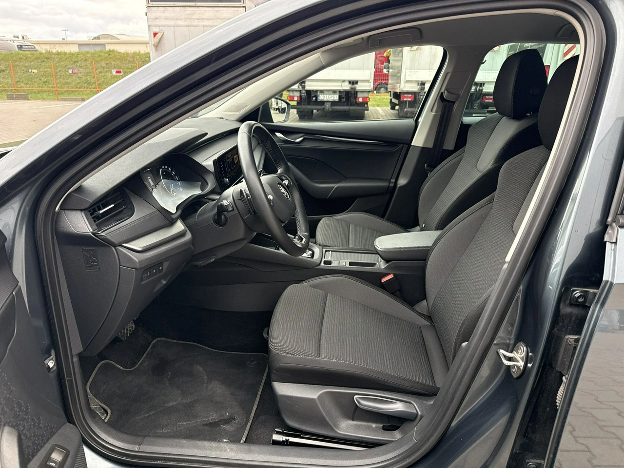 Skoda Octavia - Zdjęcie 10