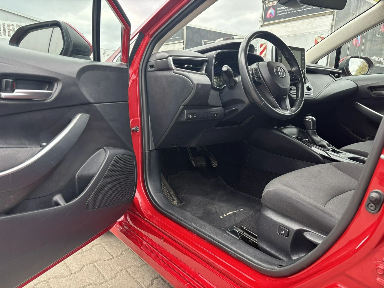 Toyota Corolla - Zdjęcie 9