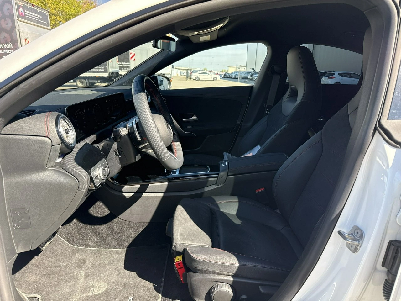 Mercedes CLA 200 - Zdjęcie 10