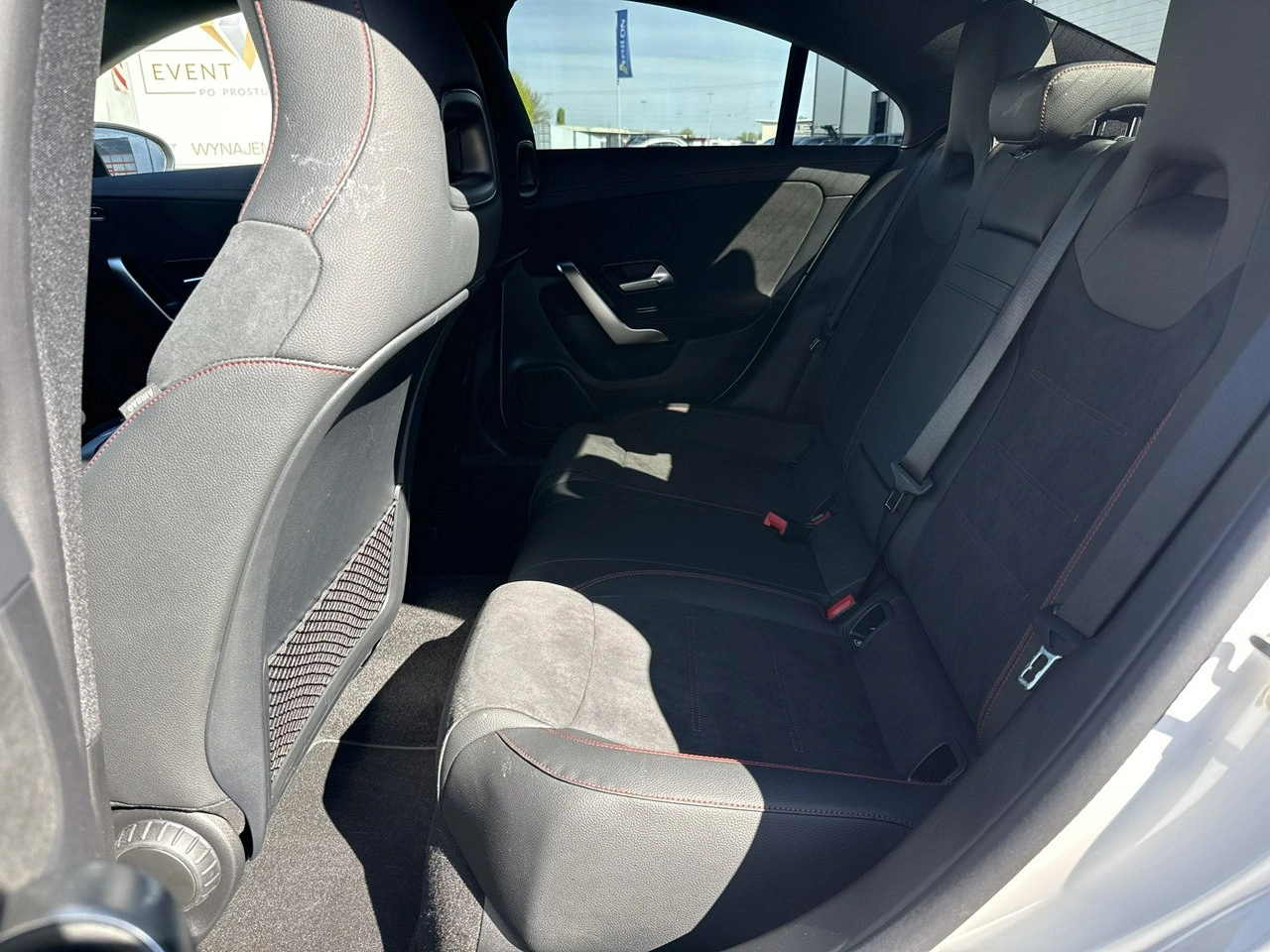Mercedes CLA 200 - Zdjęcie 14