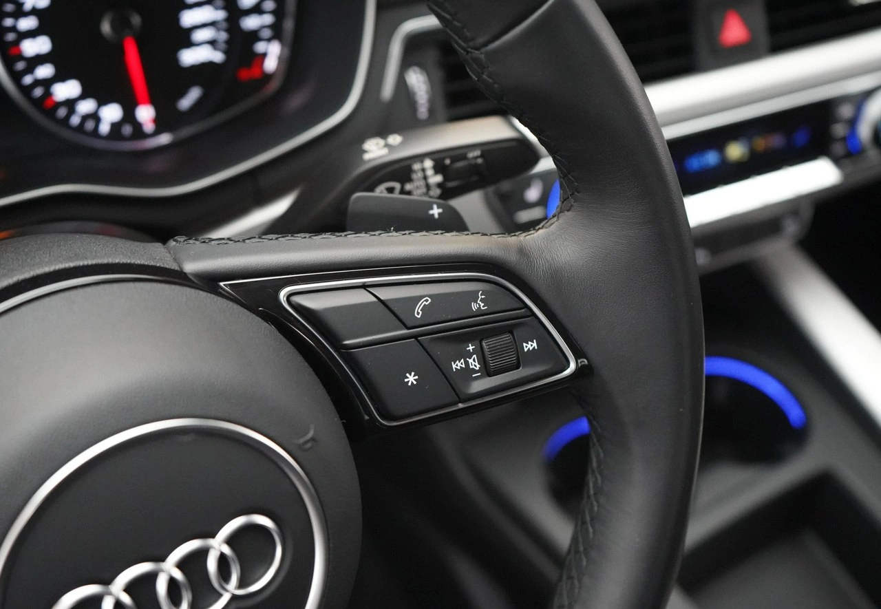 Audi A4 - Zdjęcie 19