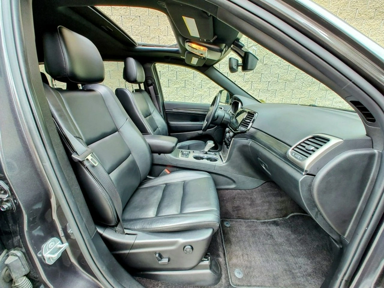 Jeep Grand Cherokee - Zdjęcie 10