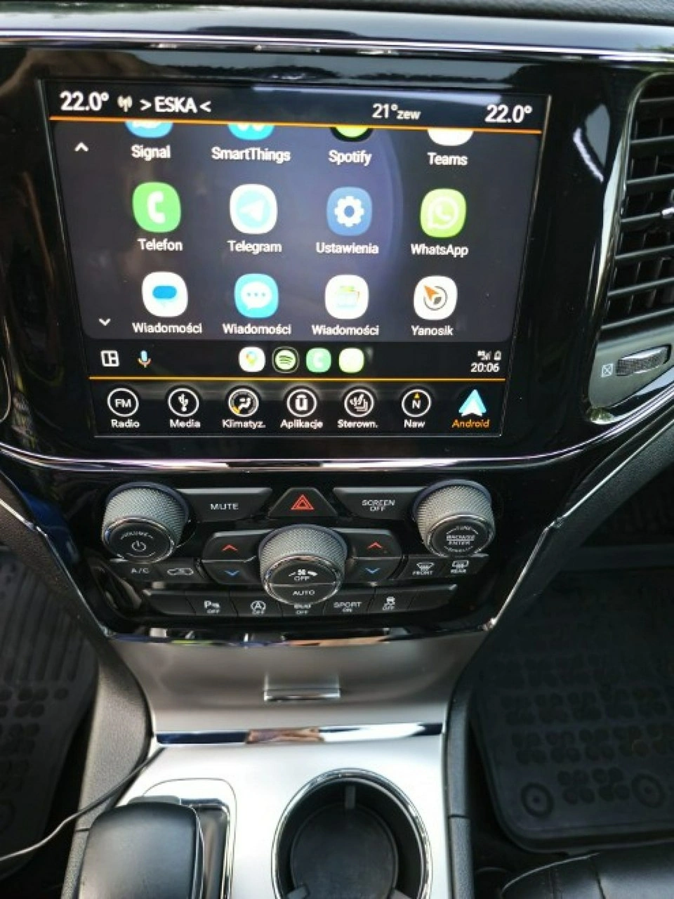 Jeep Grand Cherokee - Zdjęcie 20