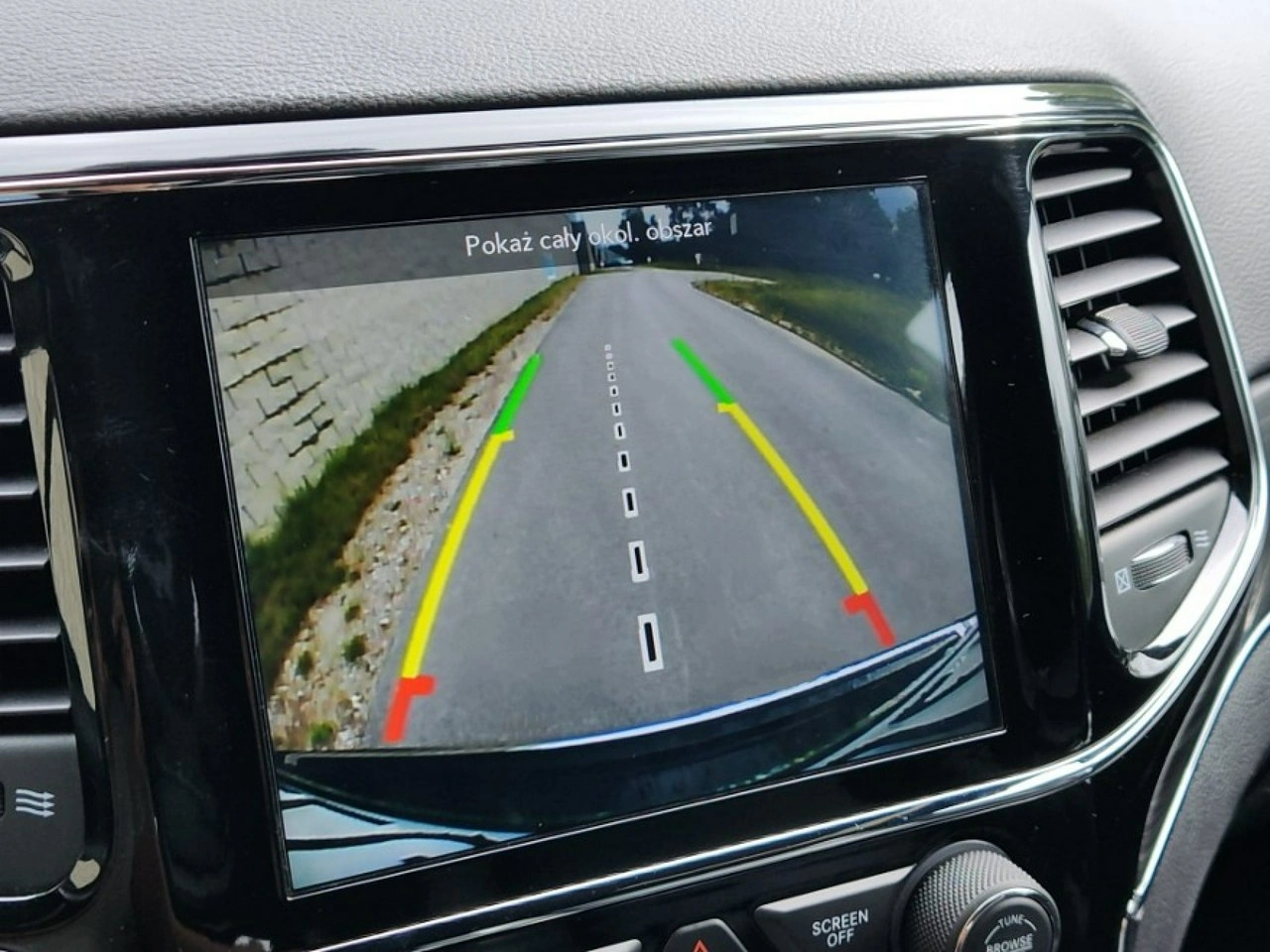 Jeep Grand Cherokee - Zdjęcie 22