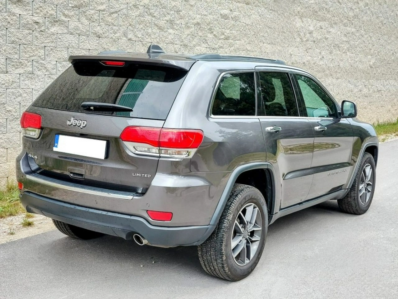 Jeep Grand Cherokee - Zdjęcie 4