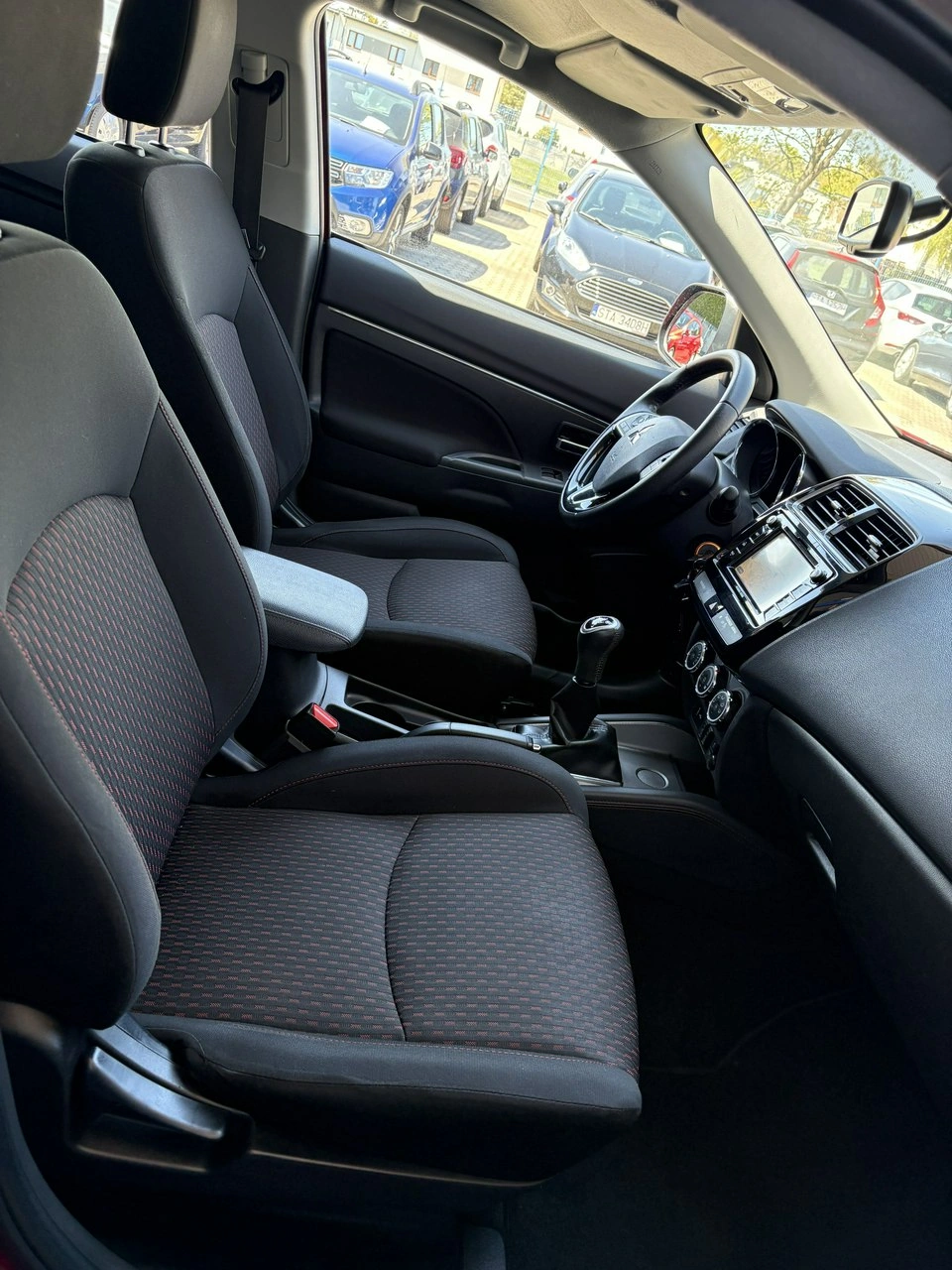 Mitsubishi ASX - Zdjęcie 16