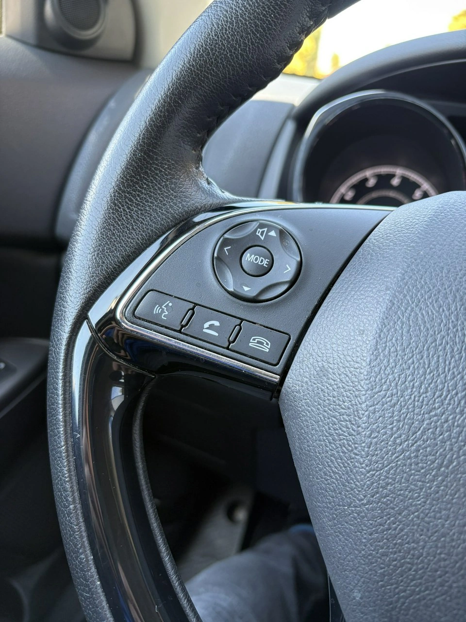 Mitsubishi ASX - Zdjęcie 19