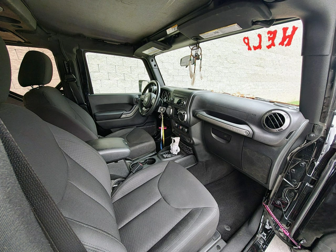 Jeep Wrangler - Zdjęcie 10