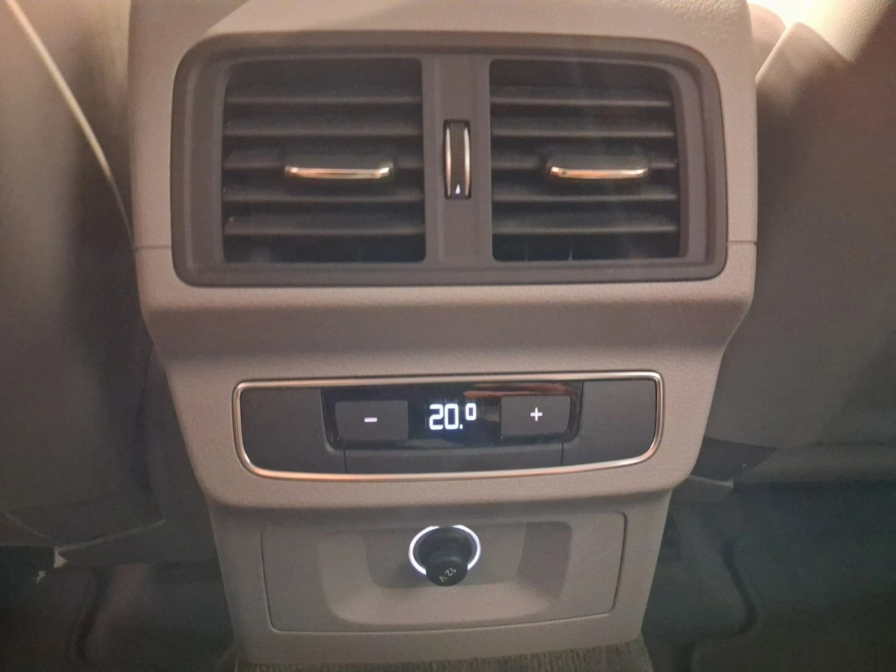 Audi Q5 - Zdjęcie 15