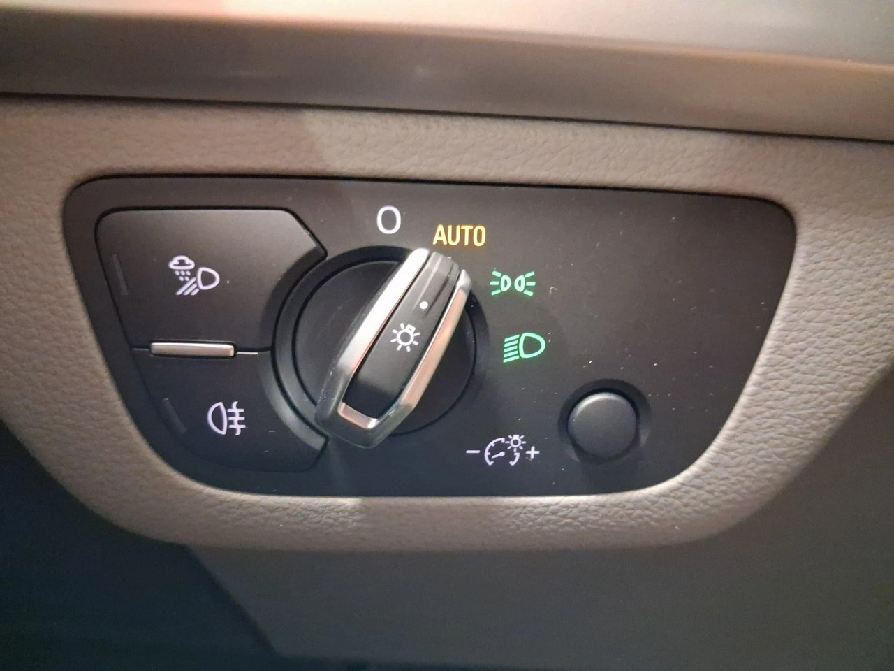Audi Q5 - Zdjęcie 37