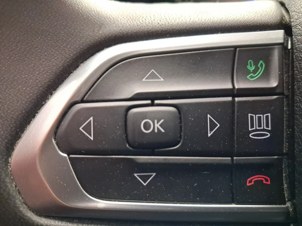 Jeep Compass - Zdjęcie 18