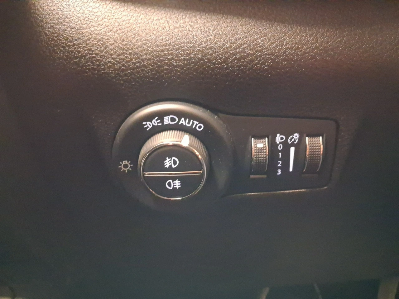 Jeep Compass - Zdjęcie 35