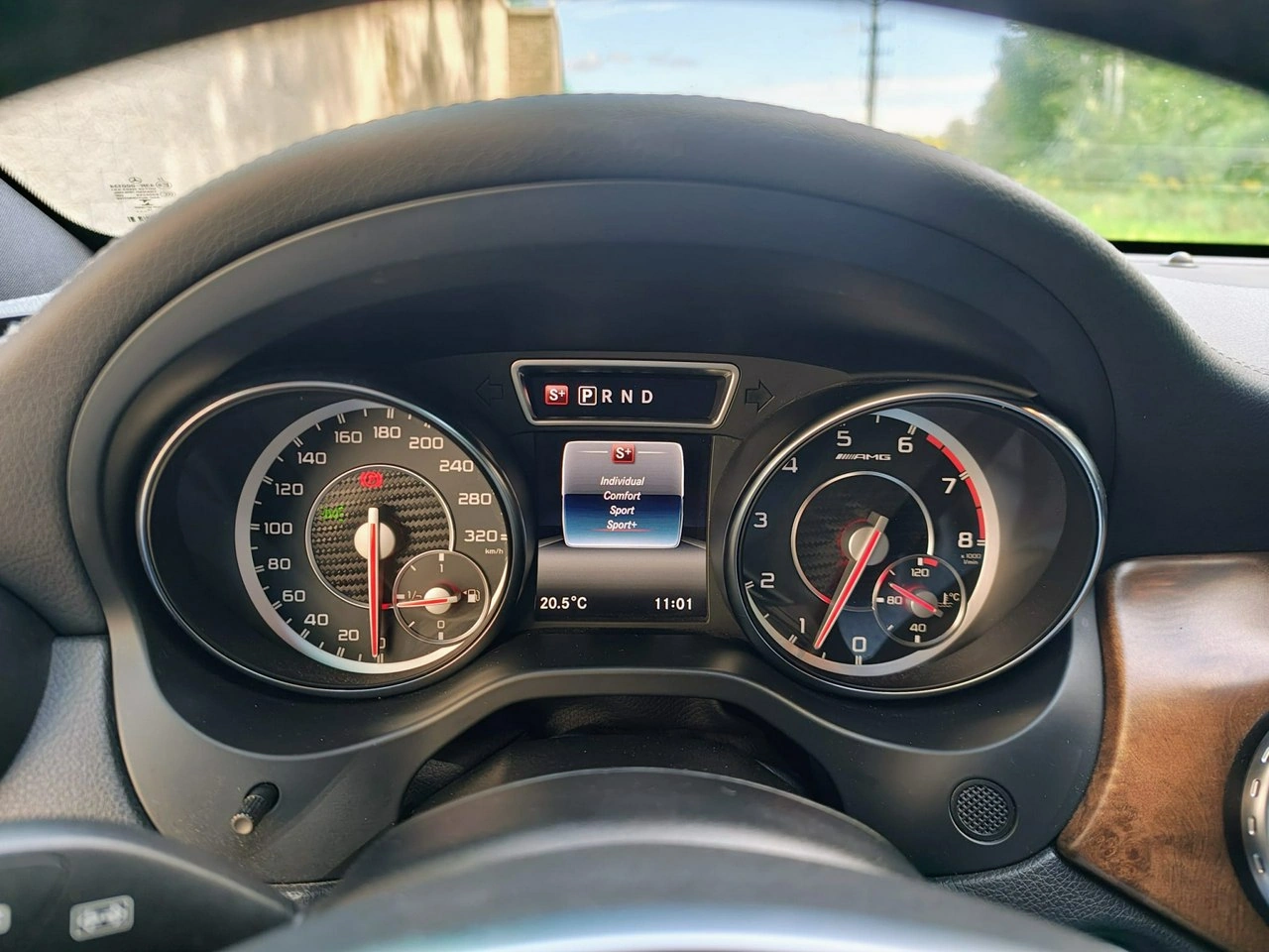 Mercedes A45 AMG - Zdjęcie 10