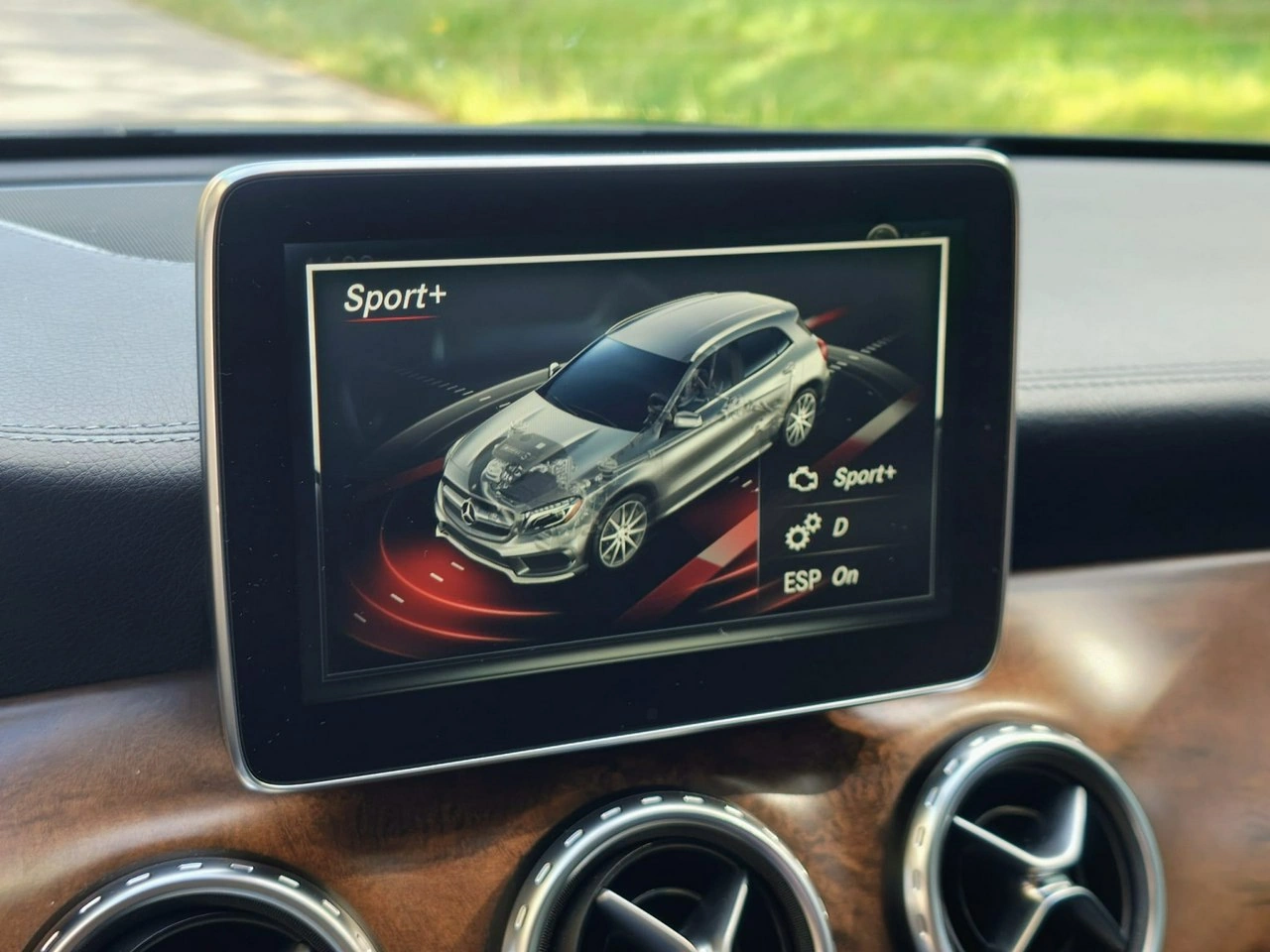 Mercedes A45 AMG - Zdjęcie 21