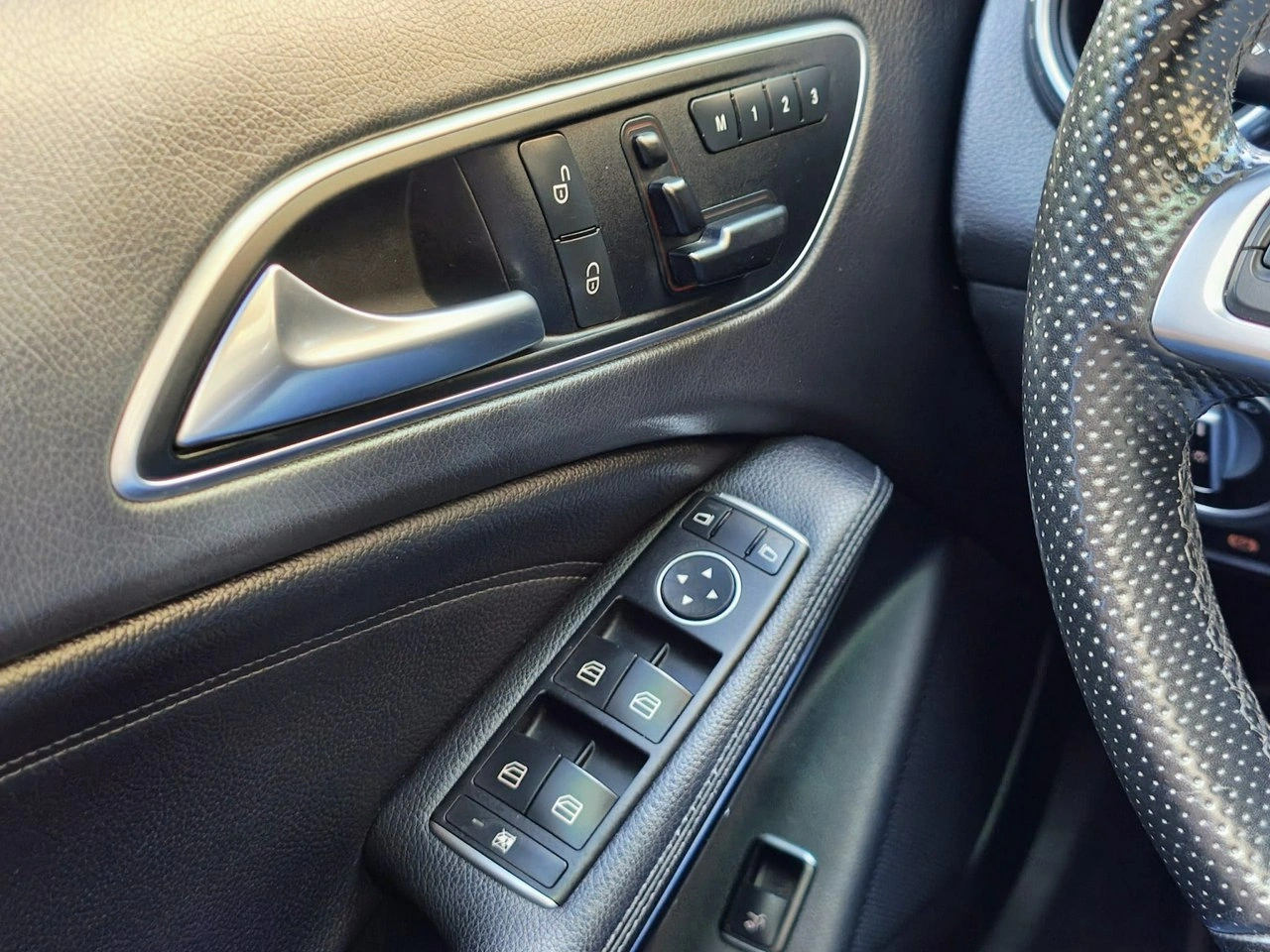 Mercedes A45 AMG - Zdjęcie 8