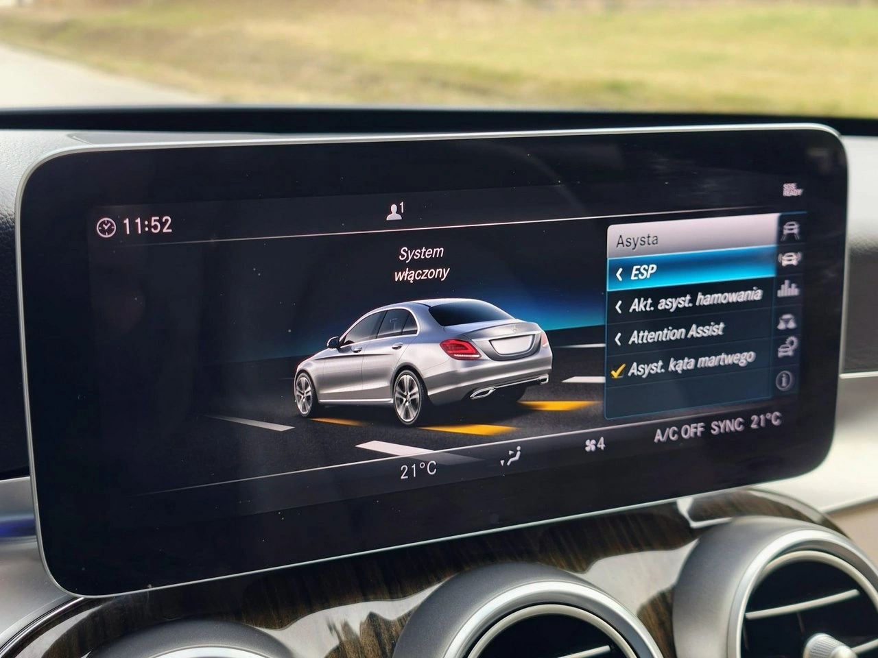 Mercedes C 300 - Zdjęcie 18