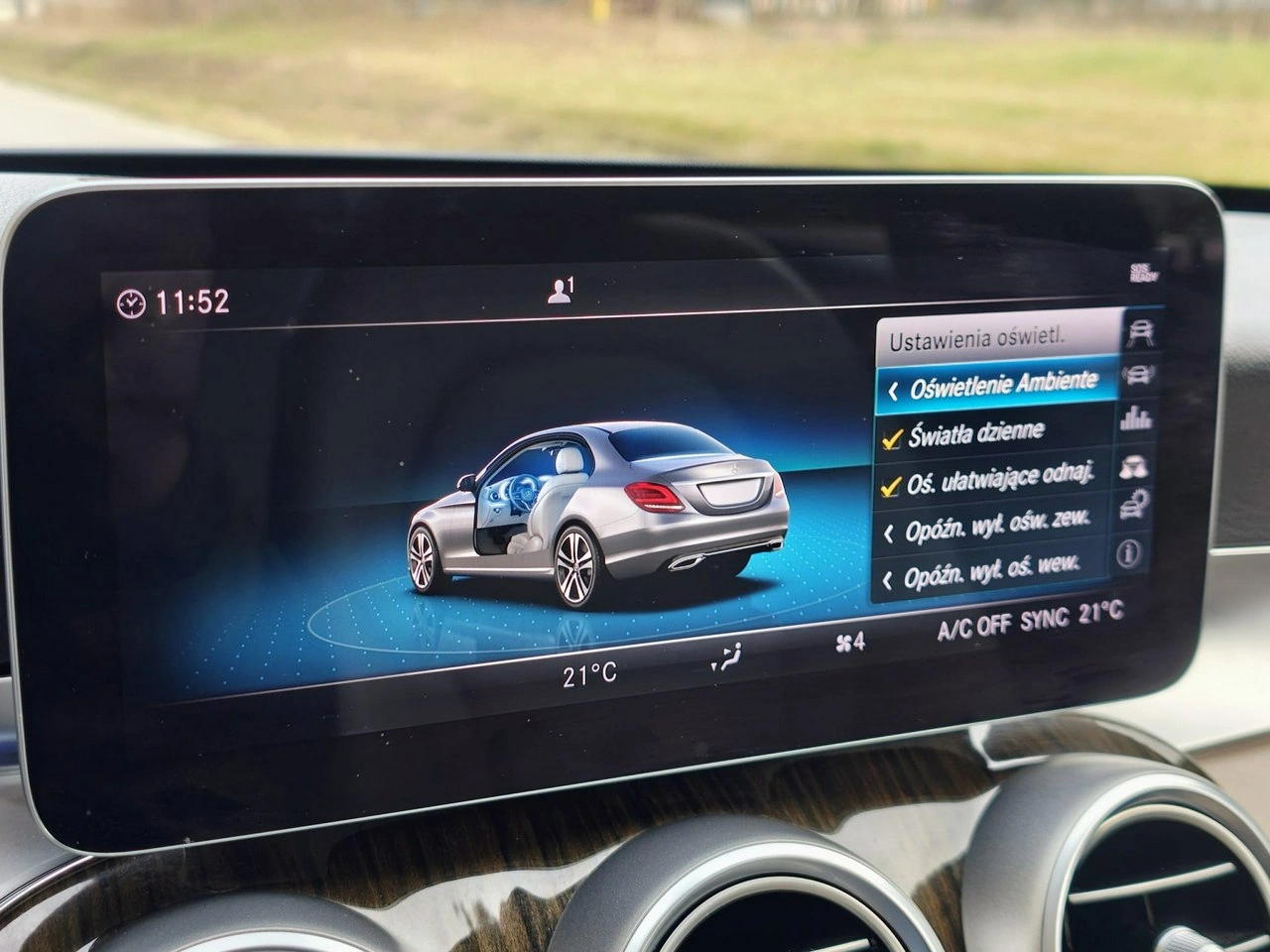 Mercedes C 300 - Zdjęcie 20