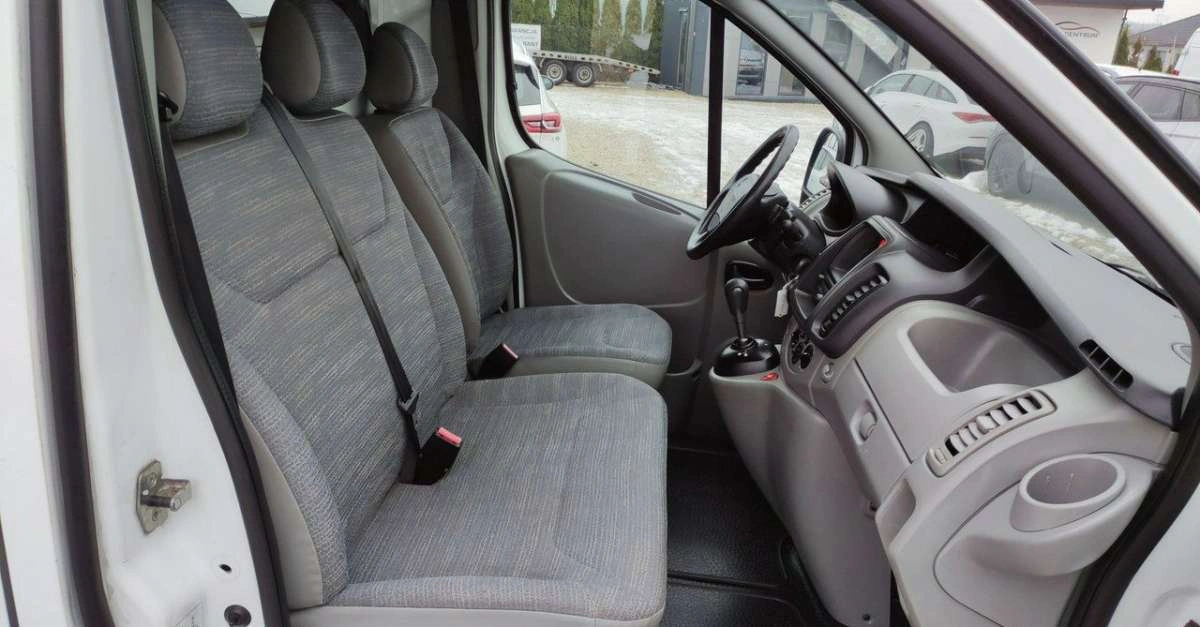 Renault Trafic - Zdjęcie 20