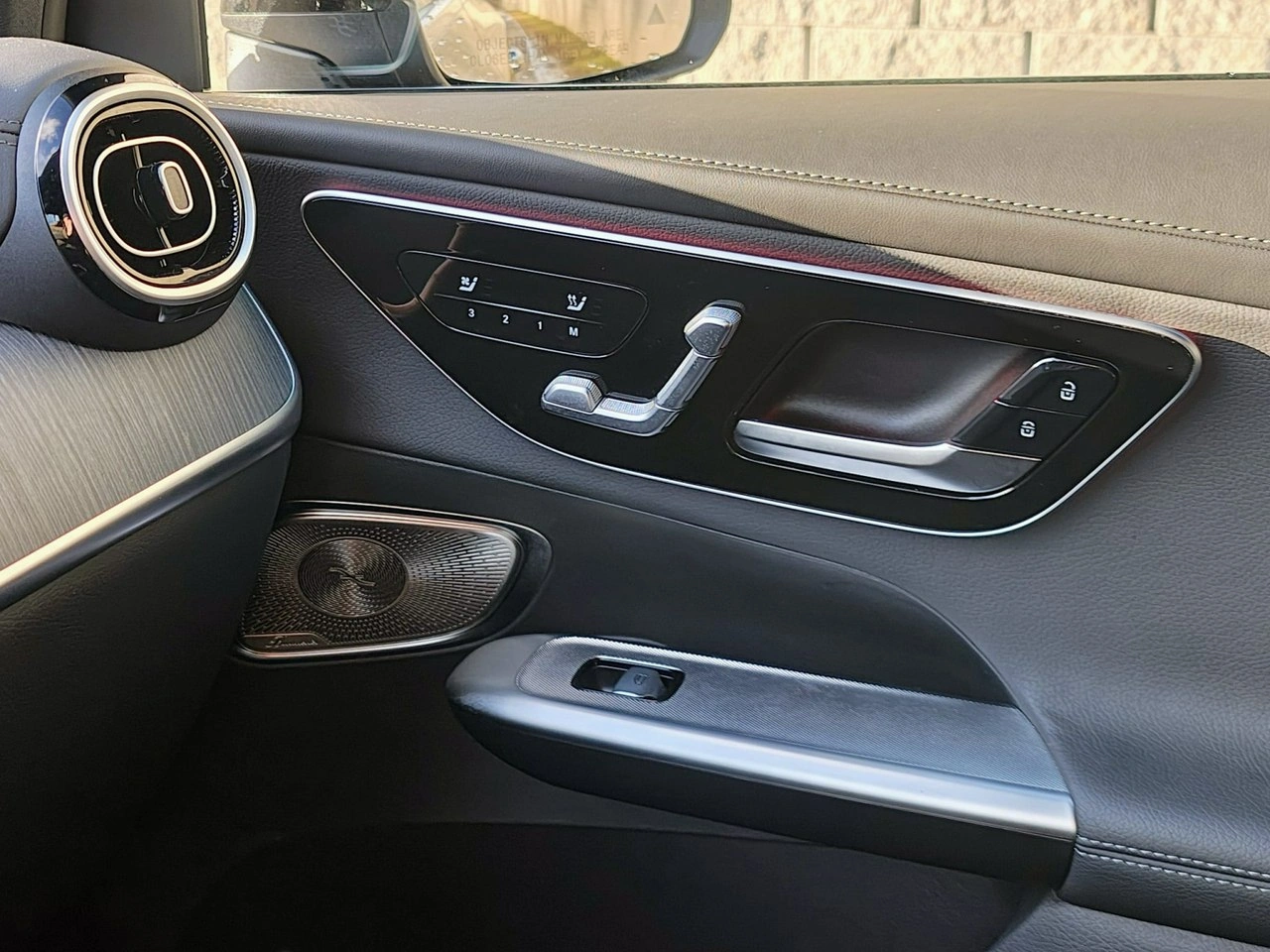 Mercedes GLC 300 - Zdjęcie 13