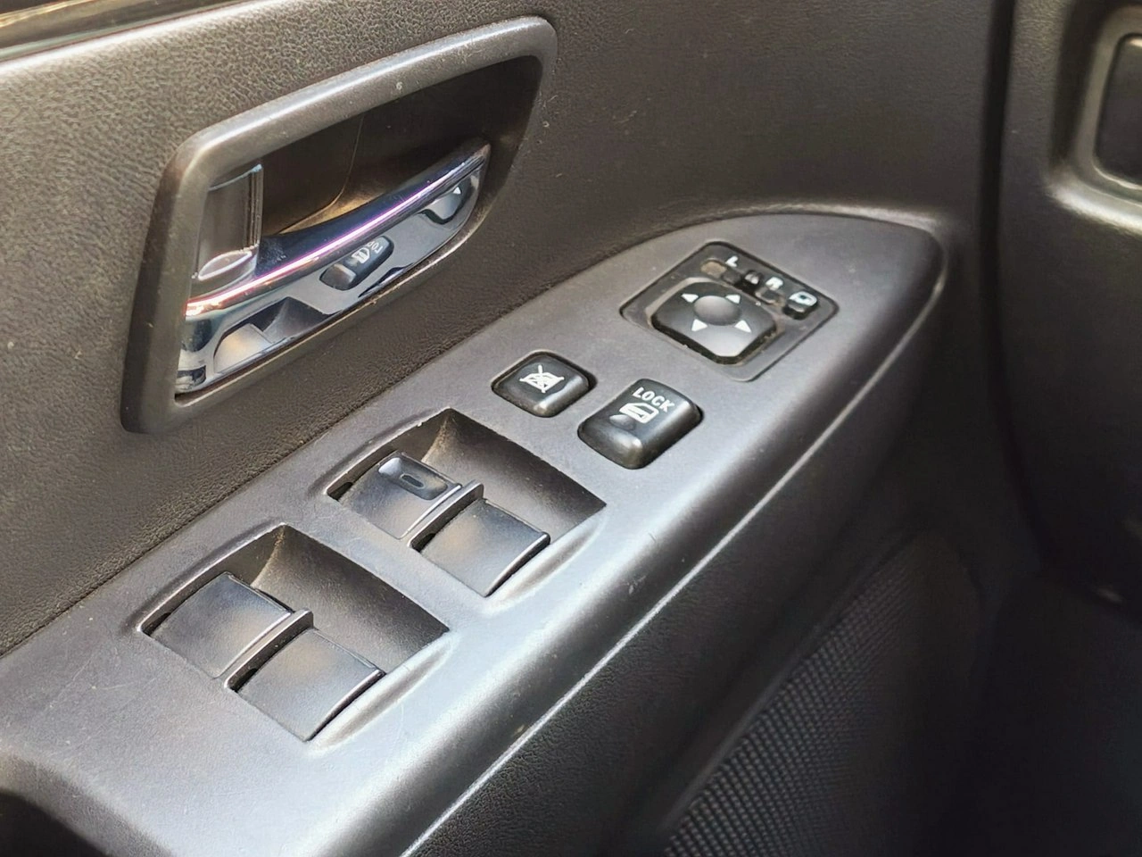 Mitsubishi ASX - Zdjęcie 14