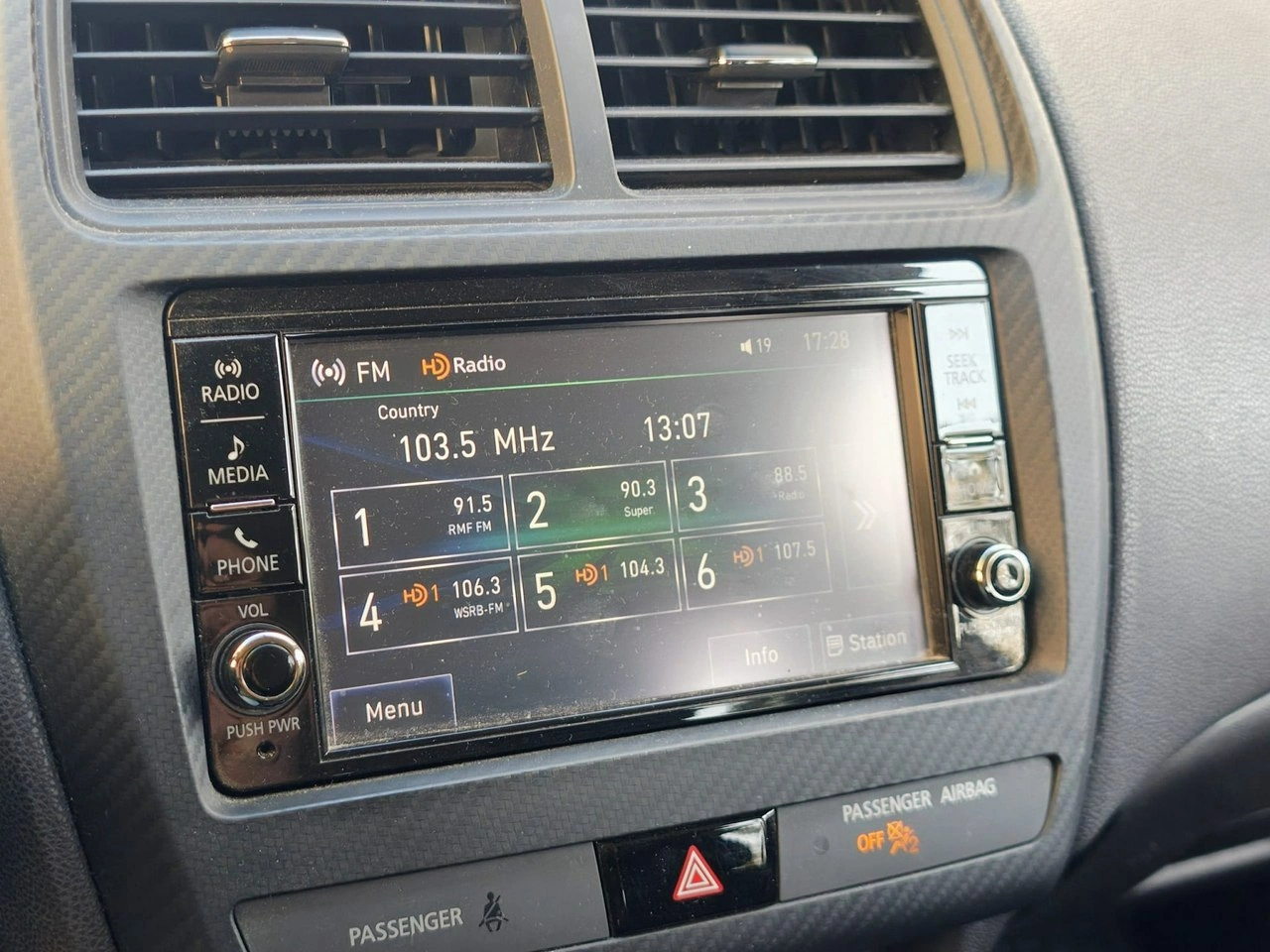 Mitsubishi ASX - Zdjęcie 18