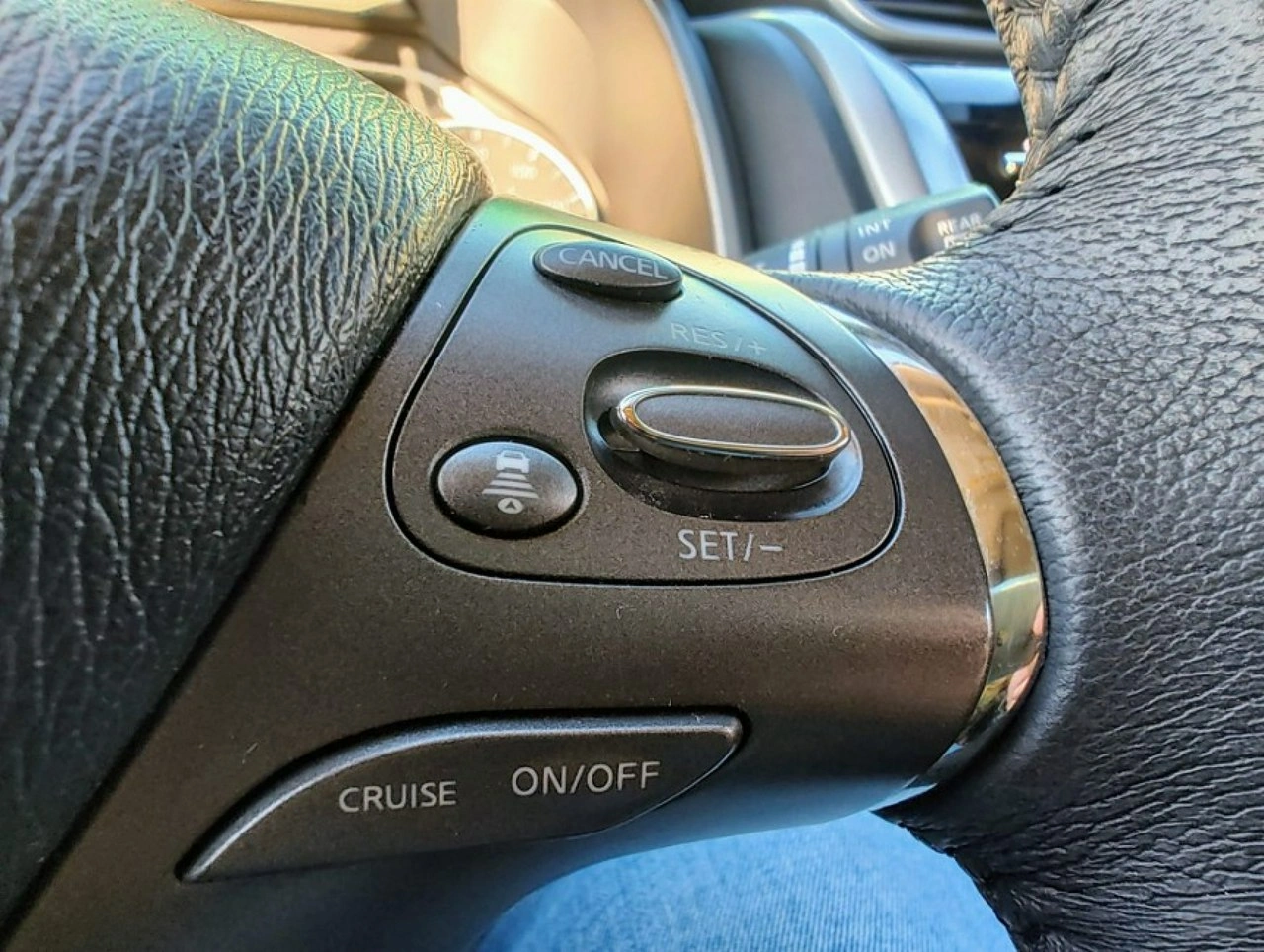 Nissan Murano - Zdjęcie 16