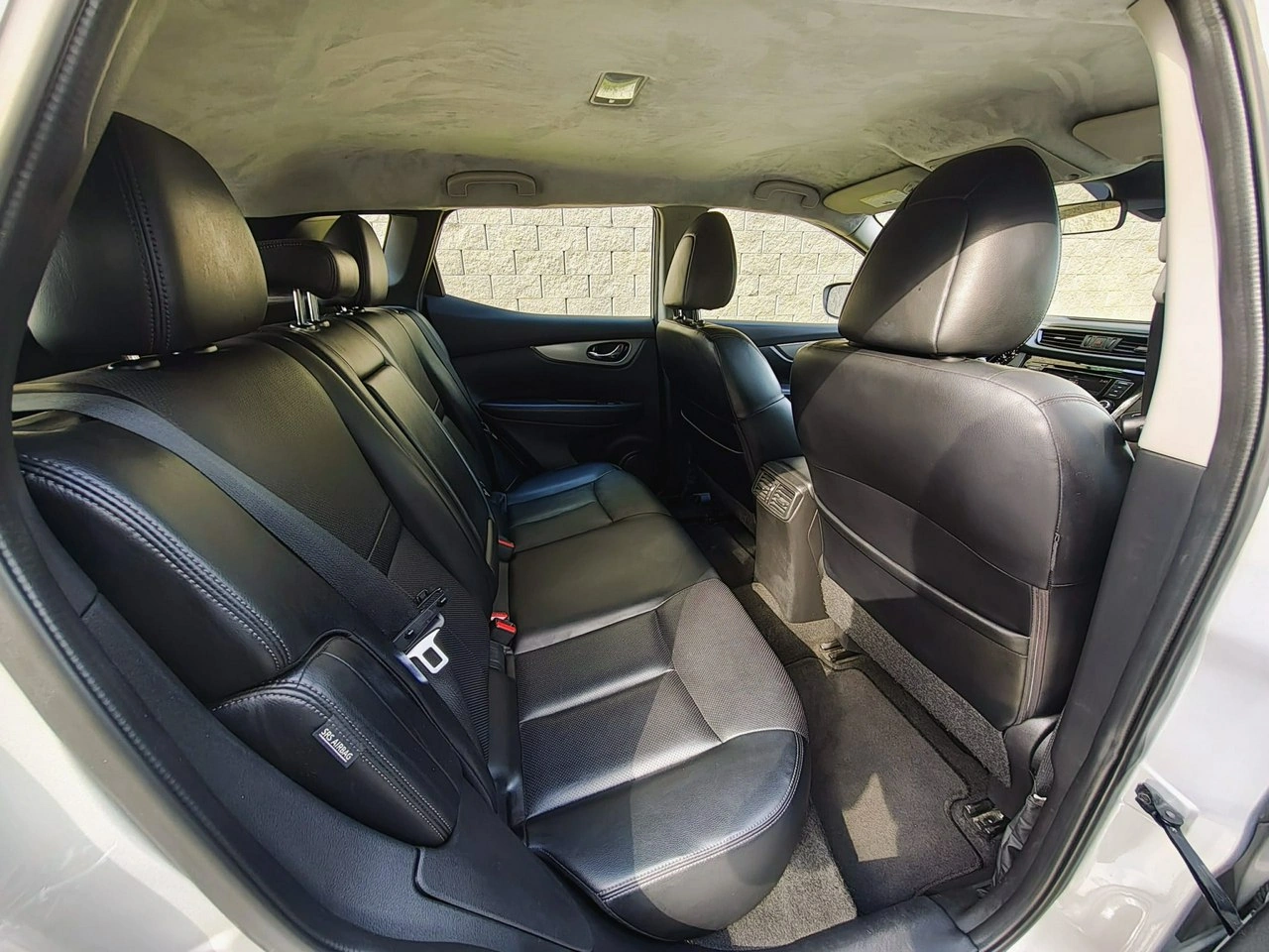 Nissan Rogue - Zdjęcie 15