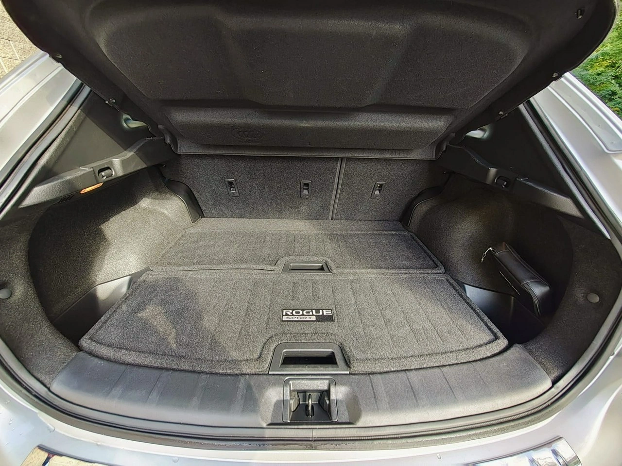 Nissan Rogue - Zdjęcie 27