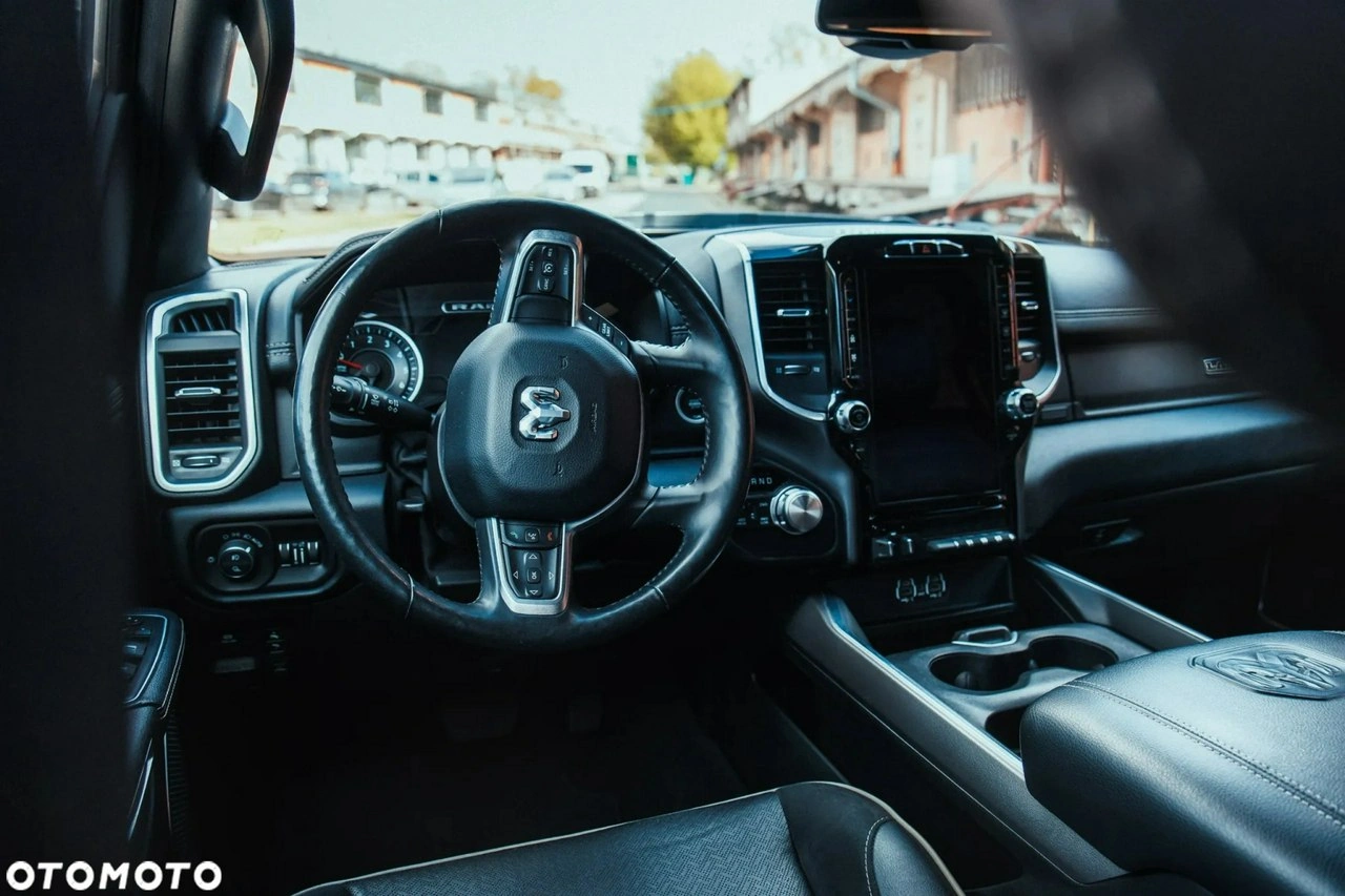 RAM 1500 - Zdjęcie 9