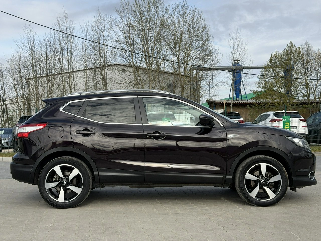 Nissan Qashqai - Zdjęcie 12