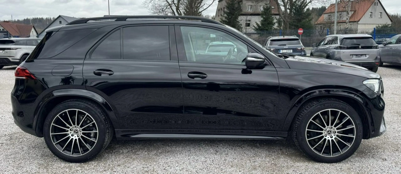 Mercedes GLE 300 - Zdjęcie 3