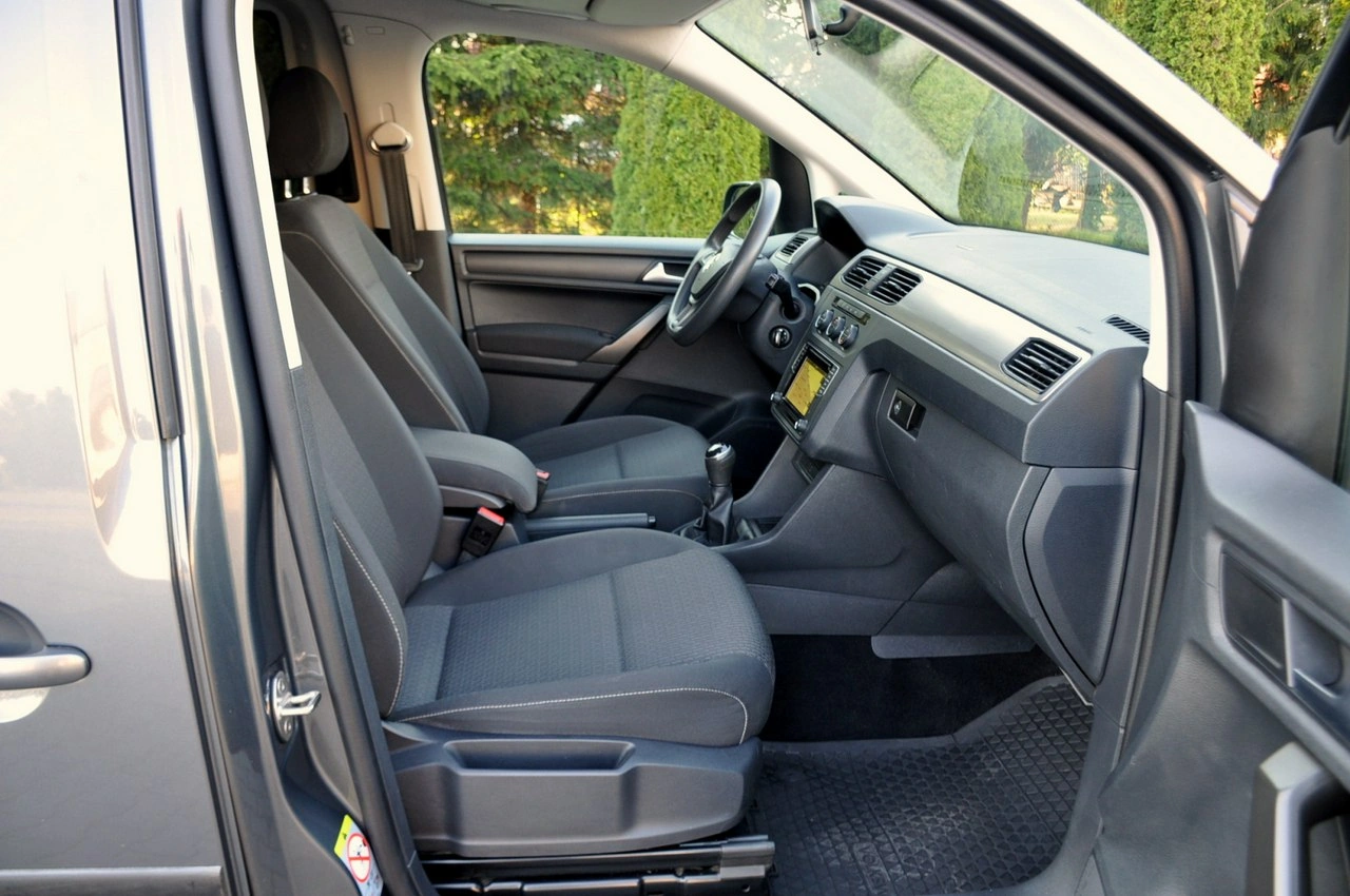 Volkswagen Caddy - Zdjęcie 16
