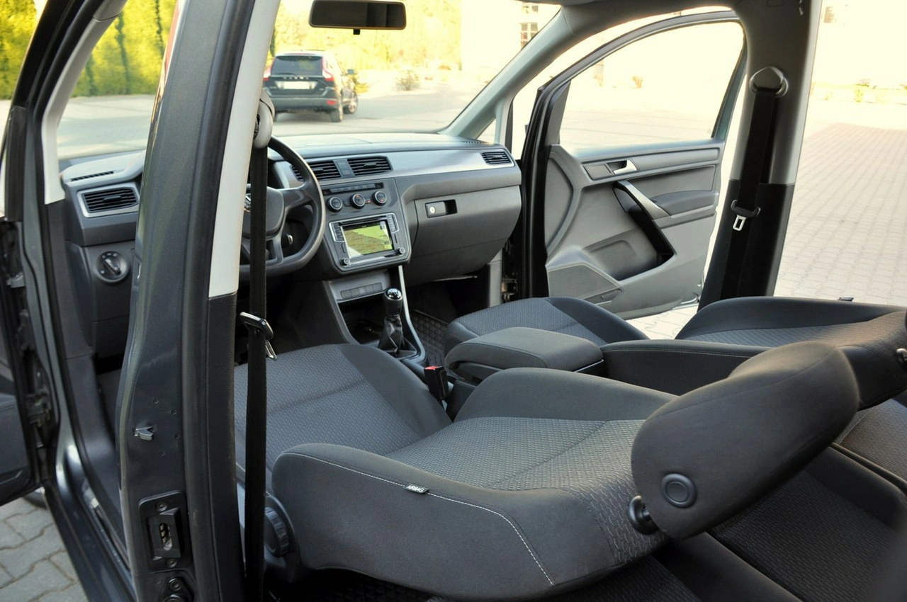Volkswagen Caddy - Zdjęcie 28