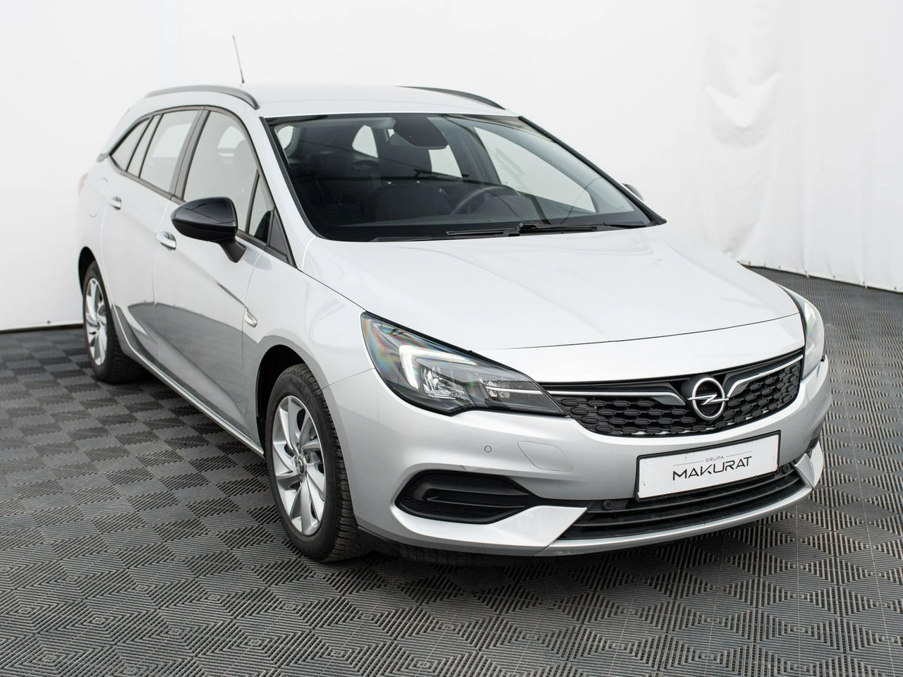 Opel Astra - Zdjęcie 2