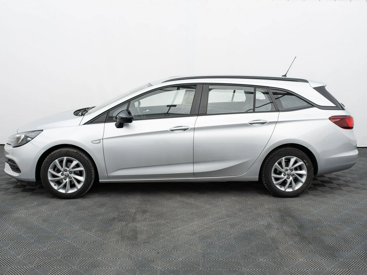 Opel Astra - Zdjęcie 7