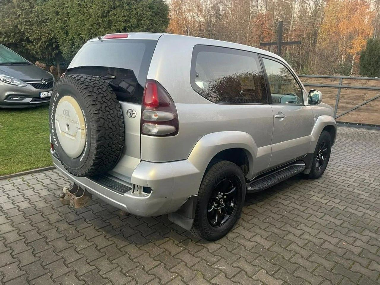 Toyota Land Cruiser - Zdjęcie 3