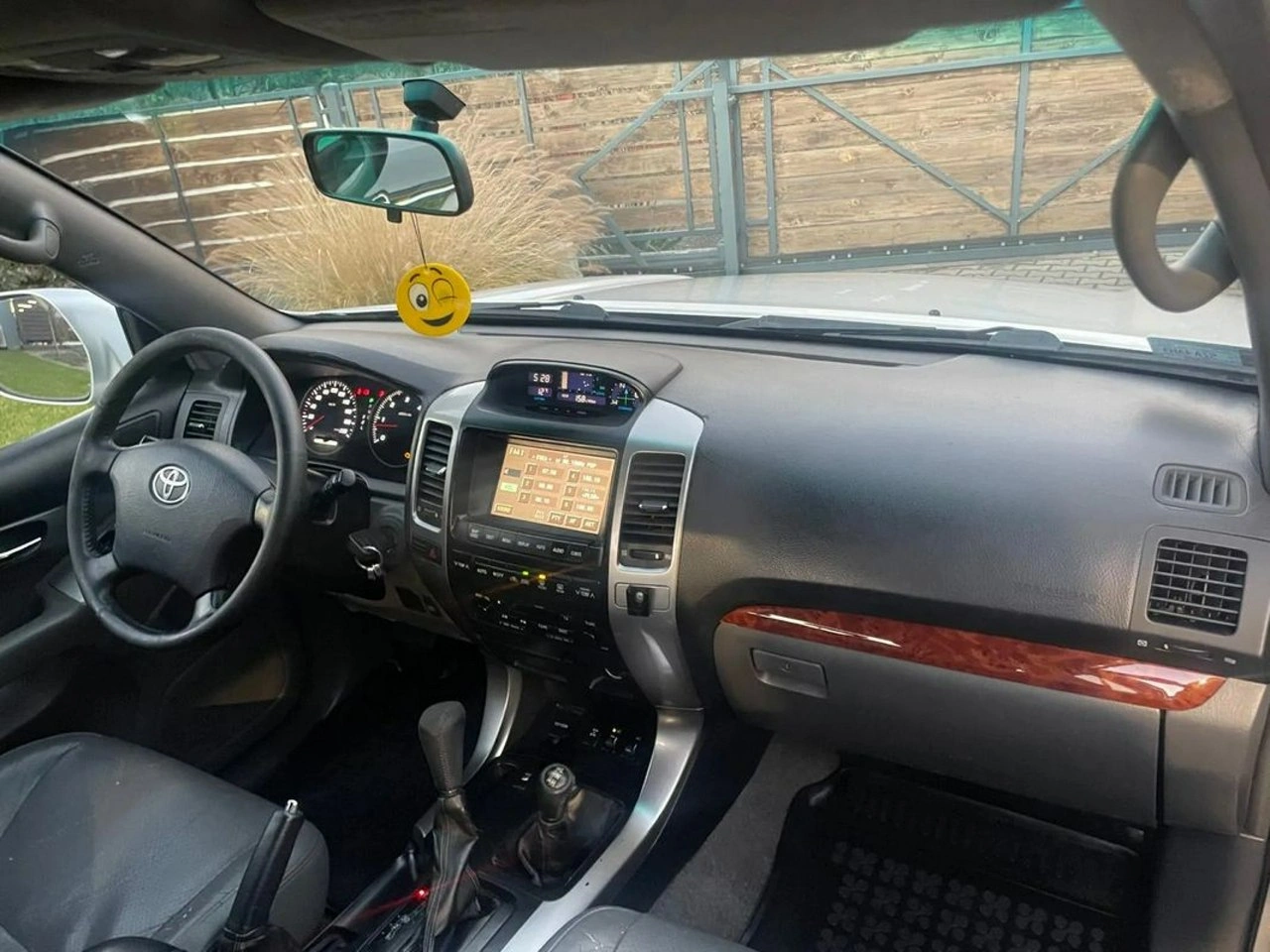 Toyota Land Cruiser - Zdjęcie 7