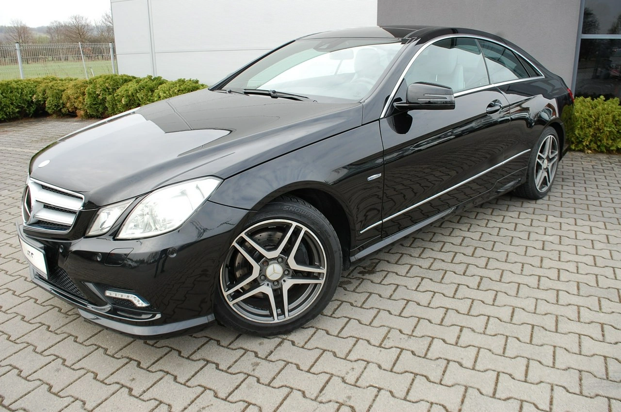 Mercedes E 350 - Zdjęcie 15