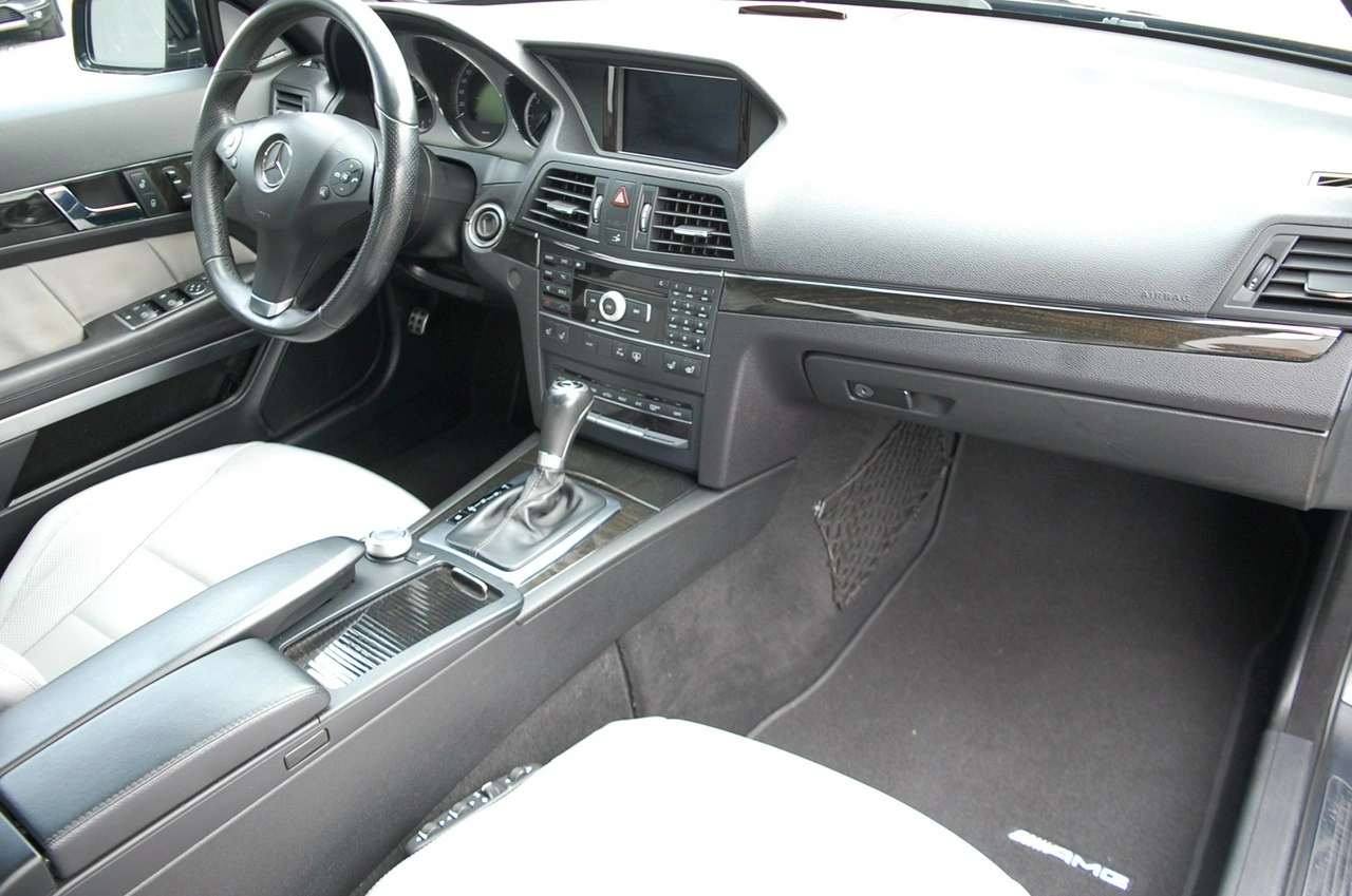Mercedes E 350 - Zdjęcie 23