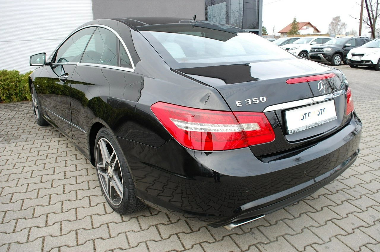 Mercedes E 350 - Zdjęcie 2