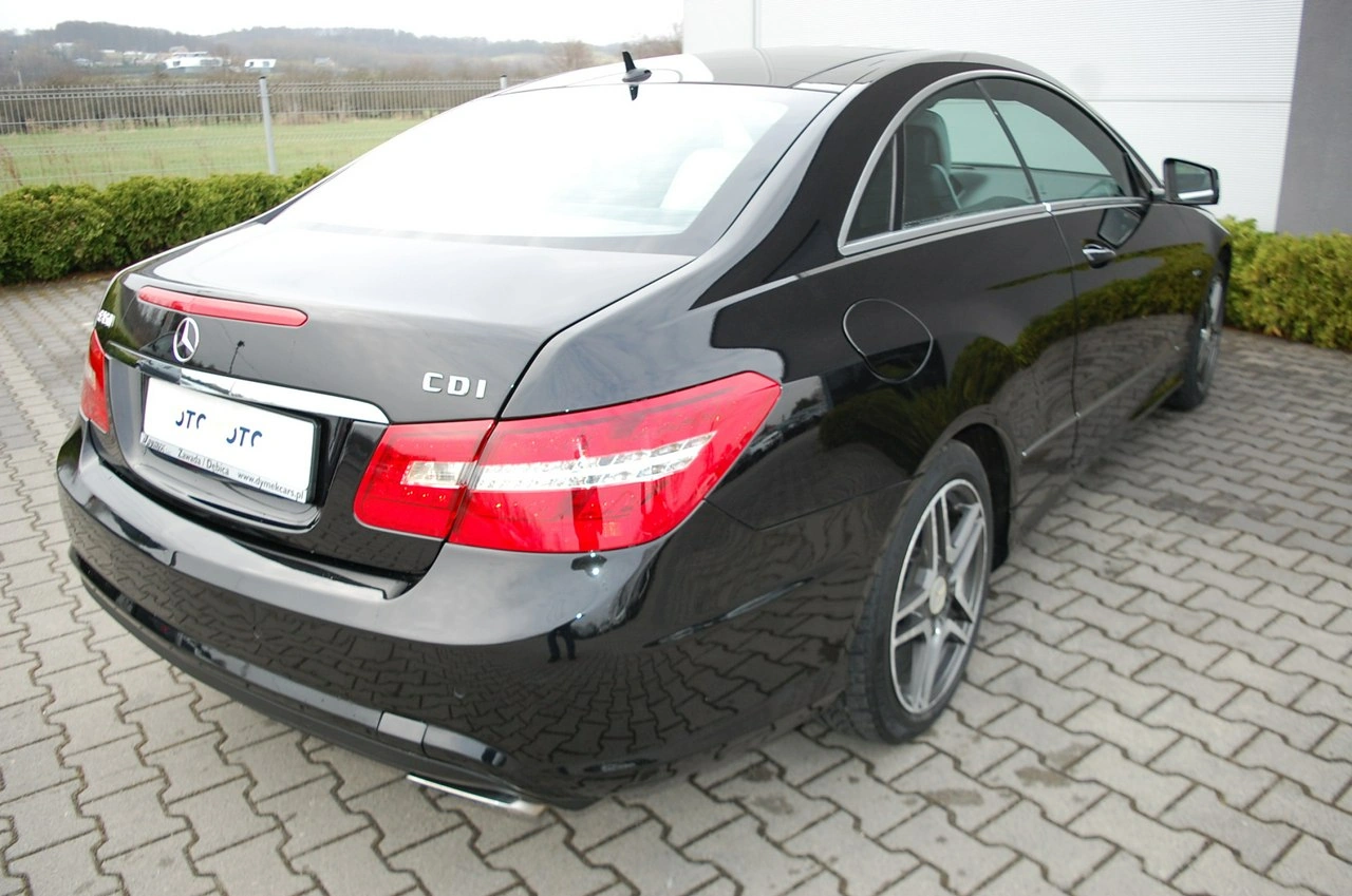 Mercedes E 350 - Zdjęcie 3