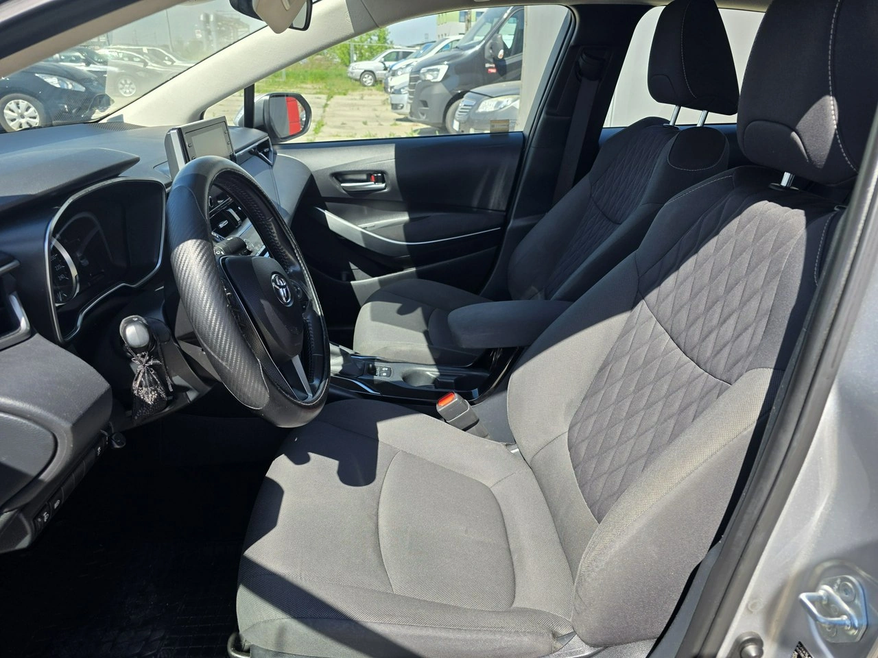 Toyota Corolla - Zdjęcie 10