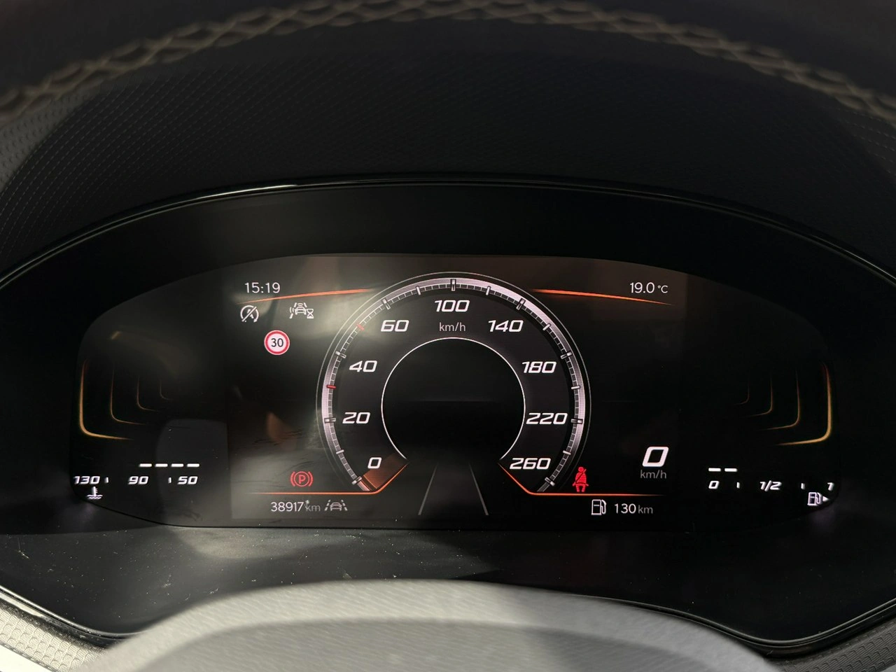 Seat Arona - Zdjęcie 17