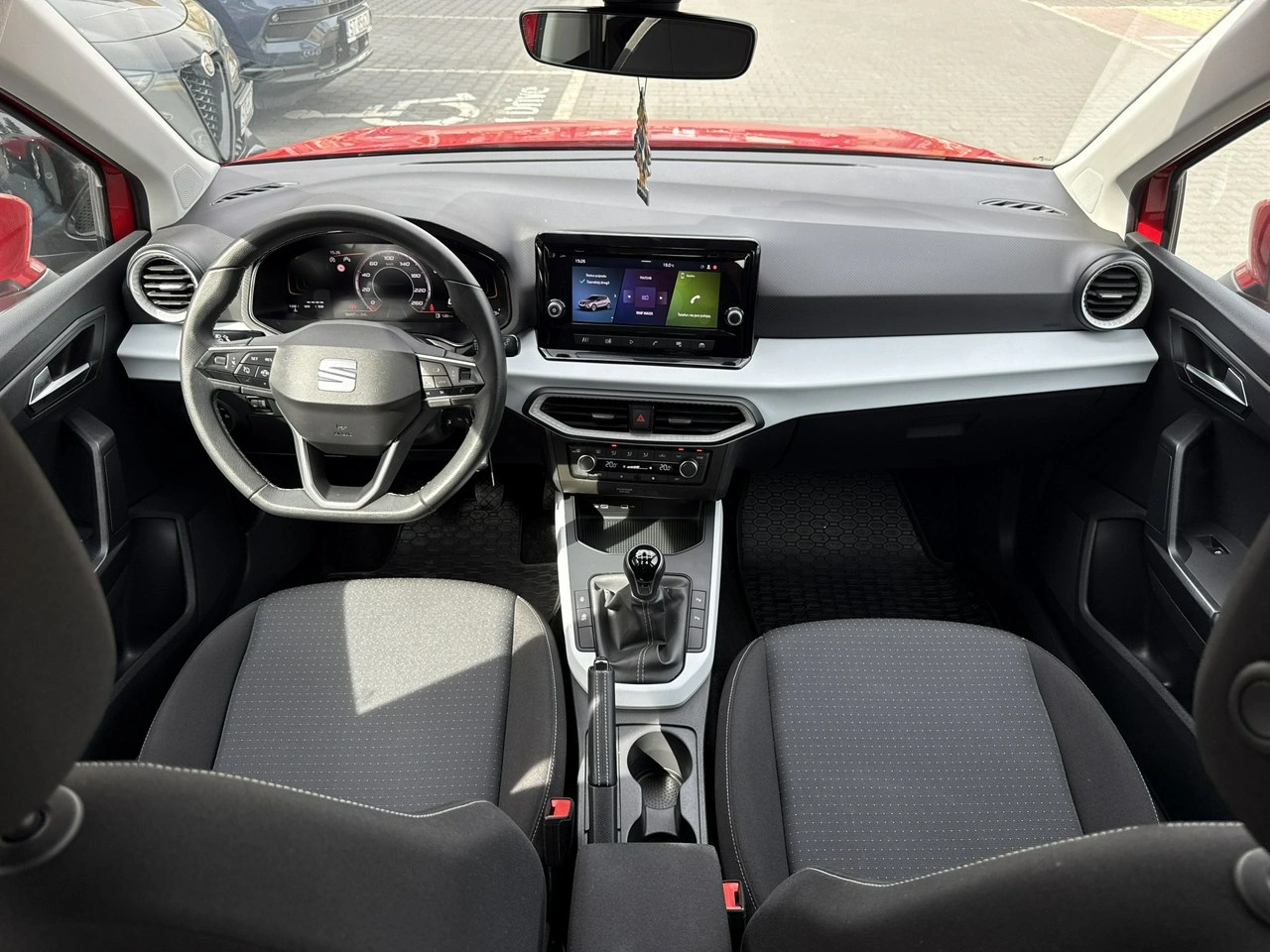 Seat Arona - Zdjęcie 32