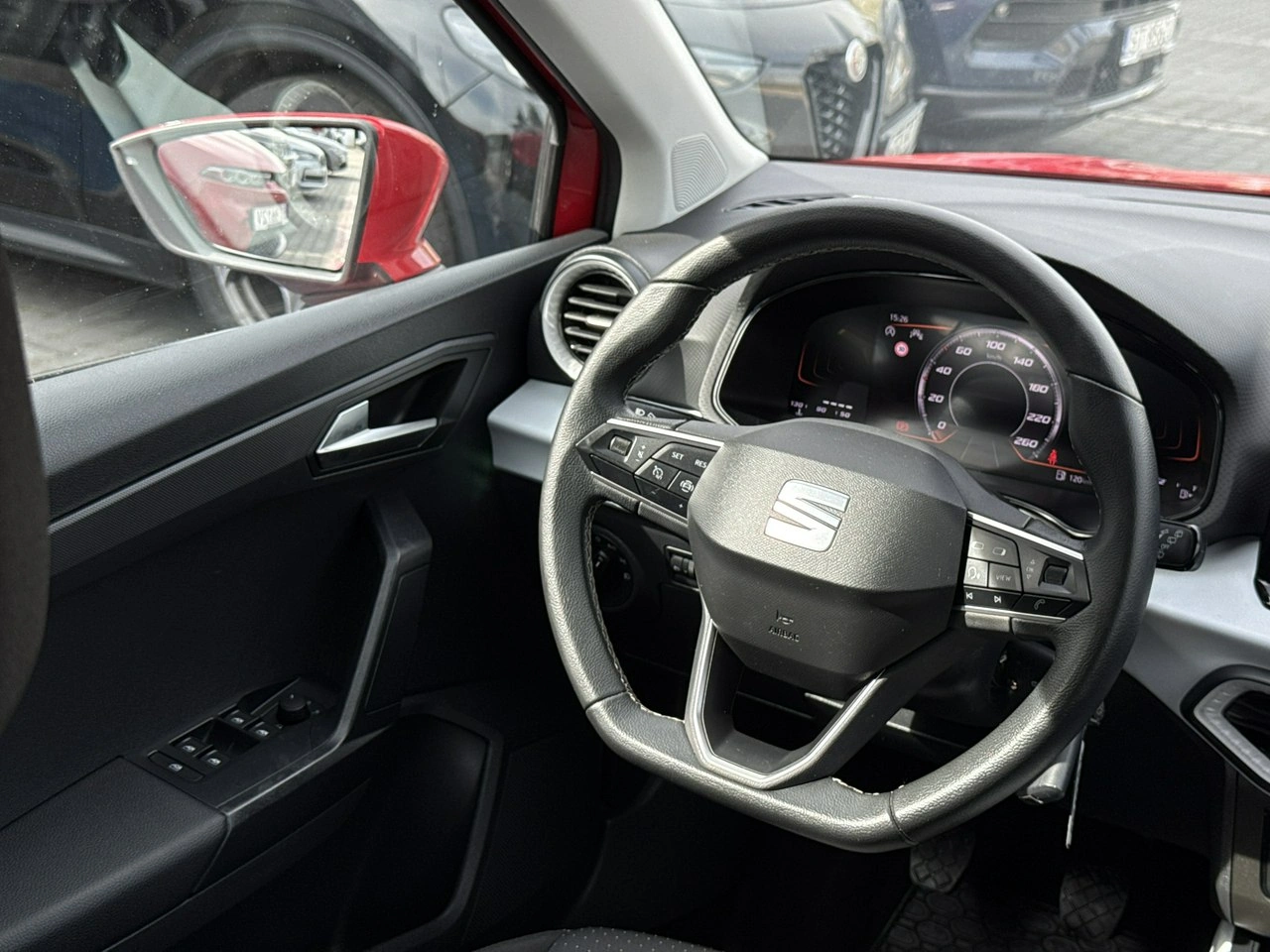Seat Arona - Zdjęcie 34