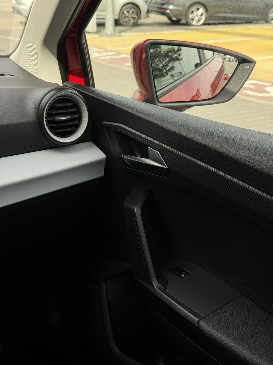 Seat Arona - Zdjęcie 35